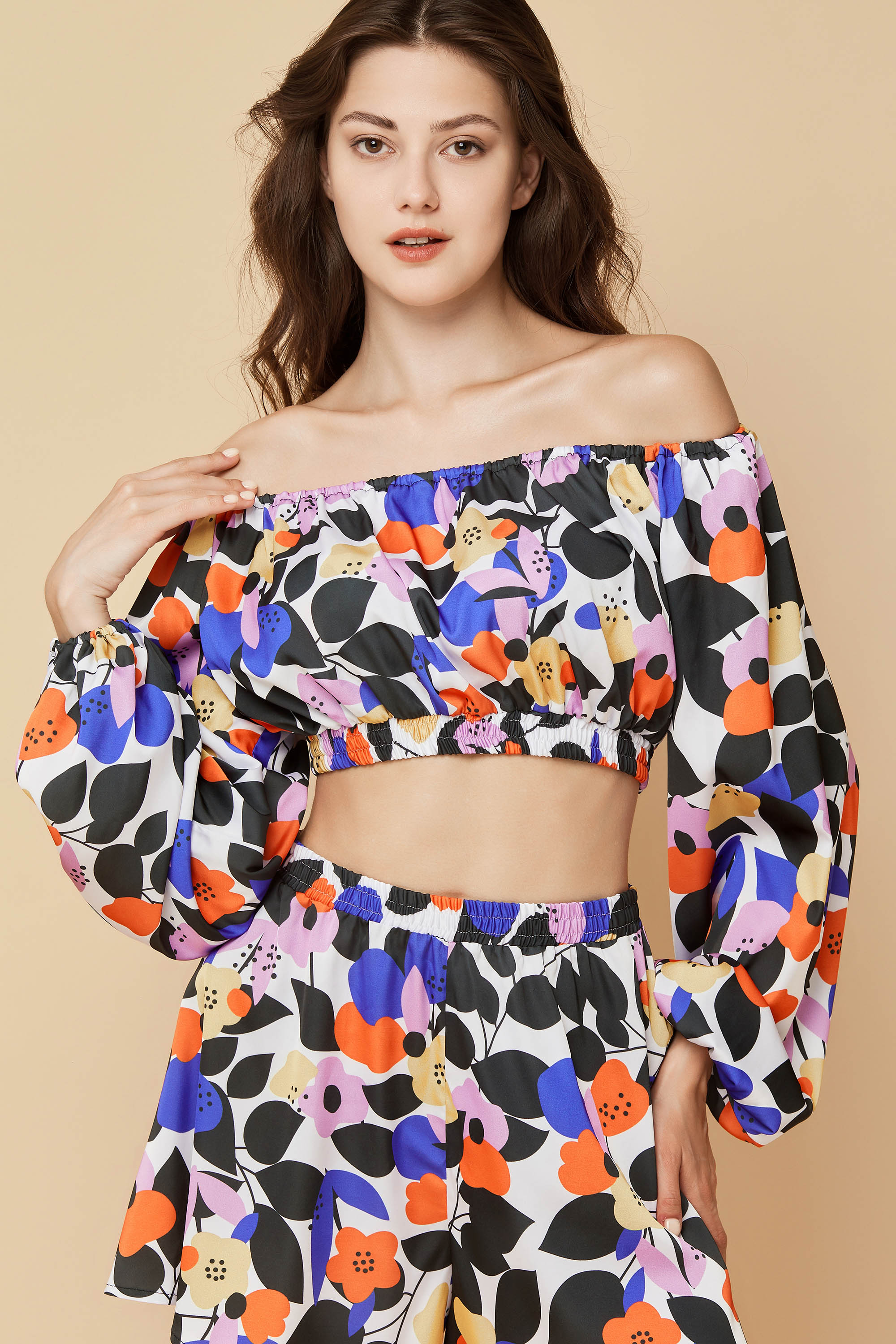 403-730 комплект жіночий (блуза-топ и шорти) Obrana